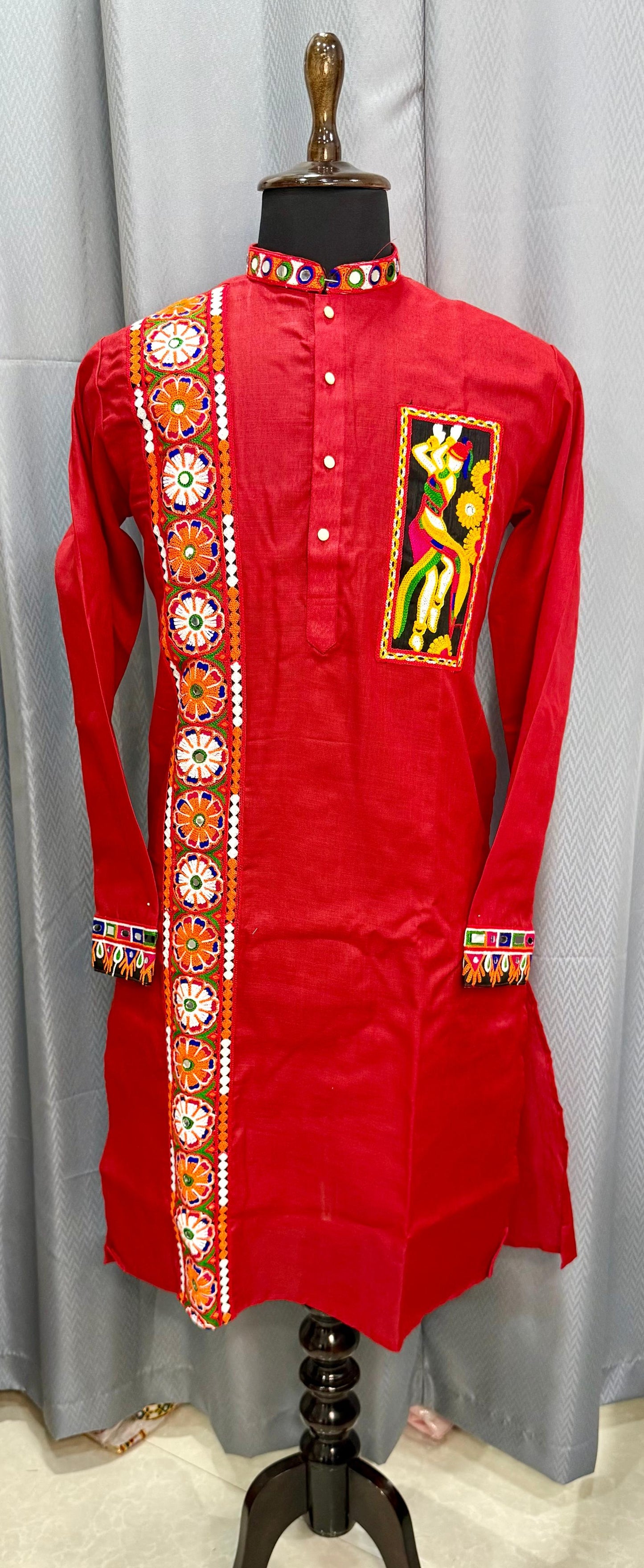 Day 3 : Red Kutchi Kurta