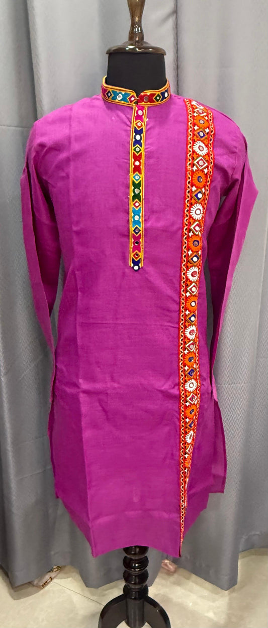 Day 8 : Gamthi Work Purple Kurta